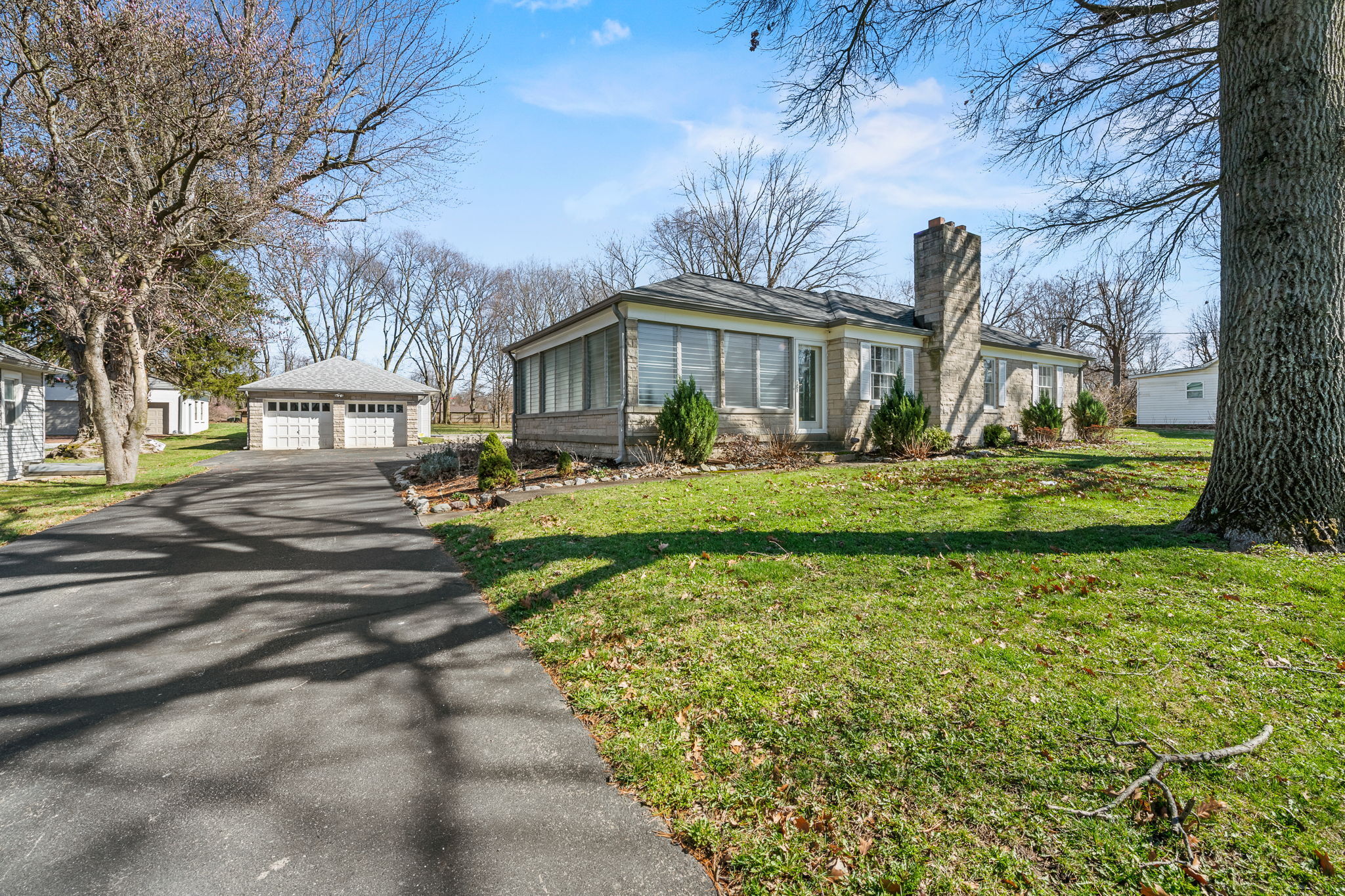 3627 Bluff Road Indianapolis, IN 46217 - Photo 5 of 49 Gallery Image 5