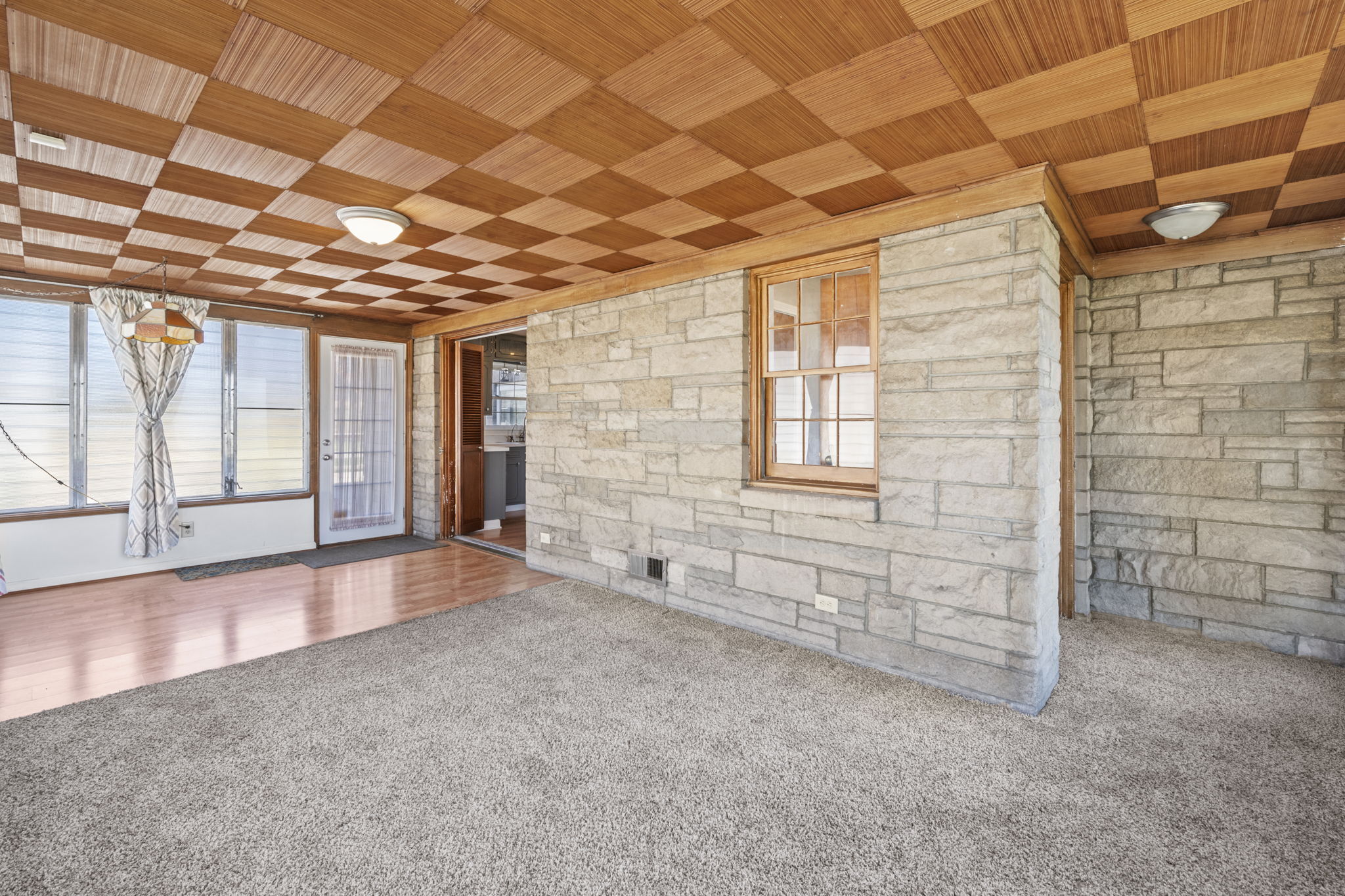 3627 Bluff Road Indianapolis, IN 46217 - Photo 8 of 49 Gallery Image 8