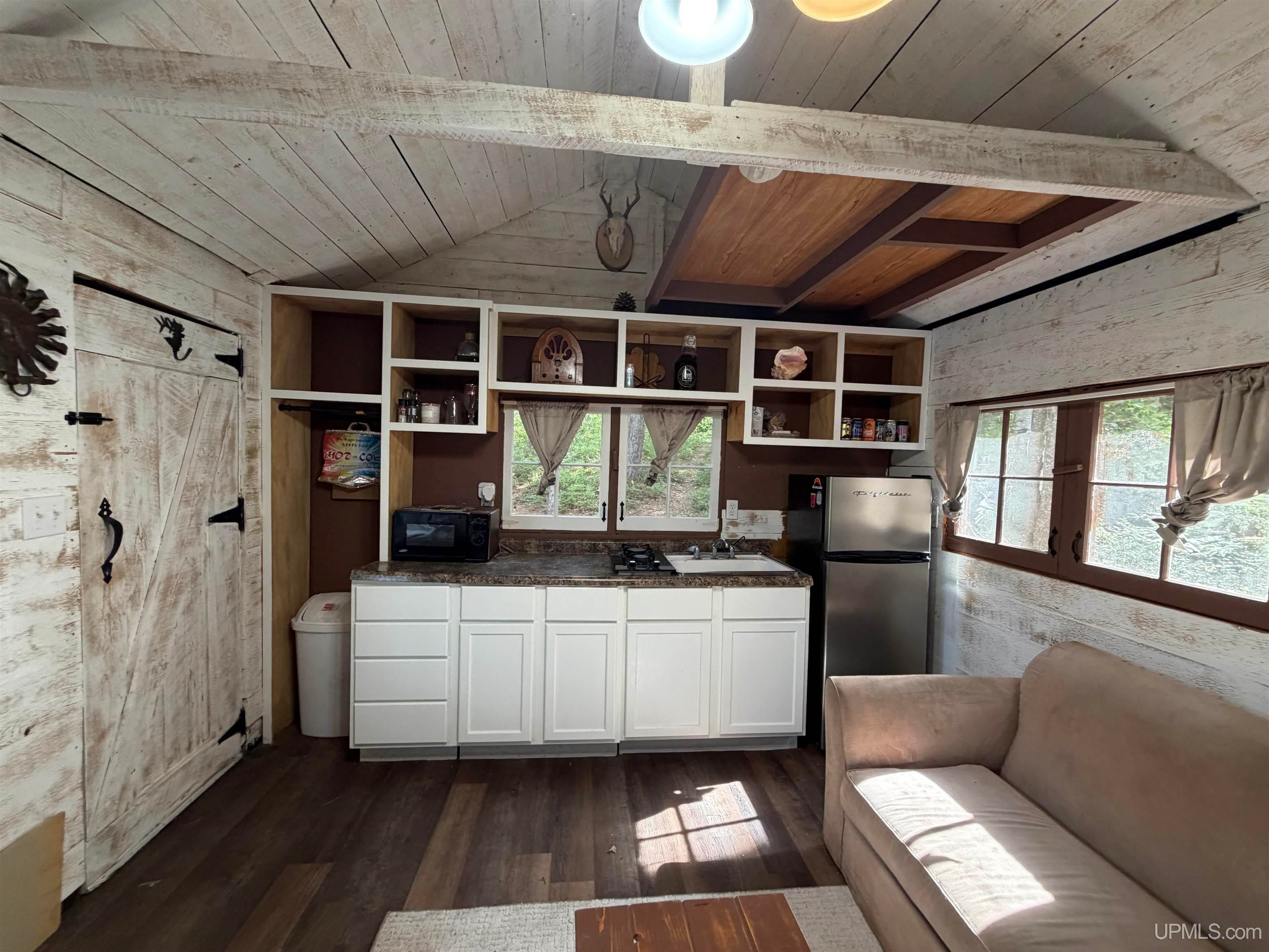 188 Military Road Marquette, MI 49855 - Photo 18 of 38 Gallery Image 18