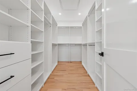 a view of livingroom with washer and dryer