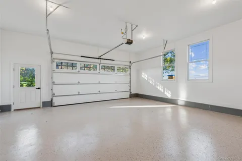 $1,875,000 | 5675 Bridge Lane, Cutchogue, NY 11935