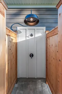 $1,875,000 | 5675 Bridge Lane, Cutchogue, NY 11935