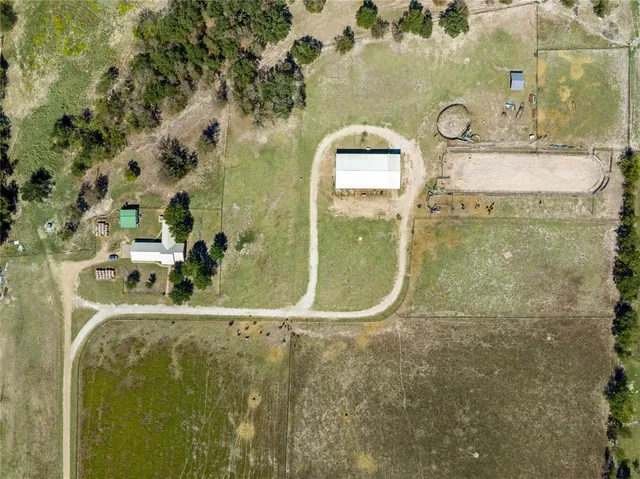 $1,175,000 | 15 County Road 1227, Lake Creek, TX 75450
