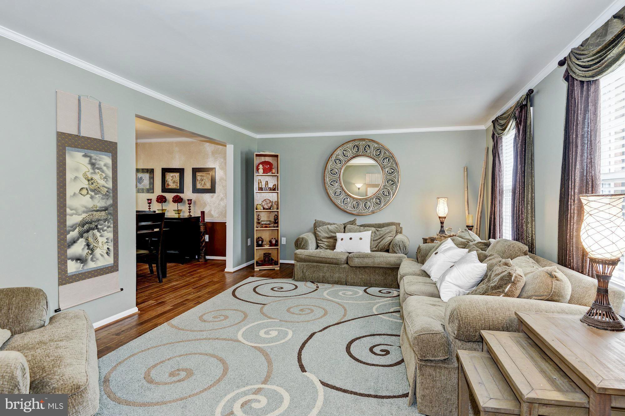 10776 Scaggsville Road Laurel, MD 20723 - Photo 3 of 28 Living Room
