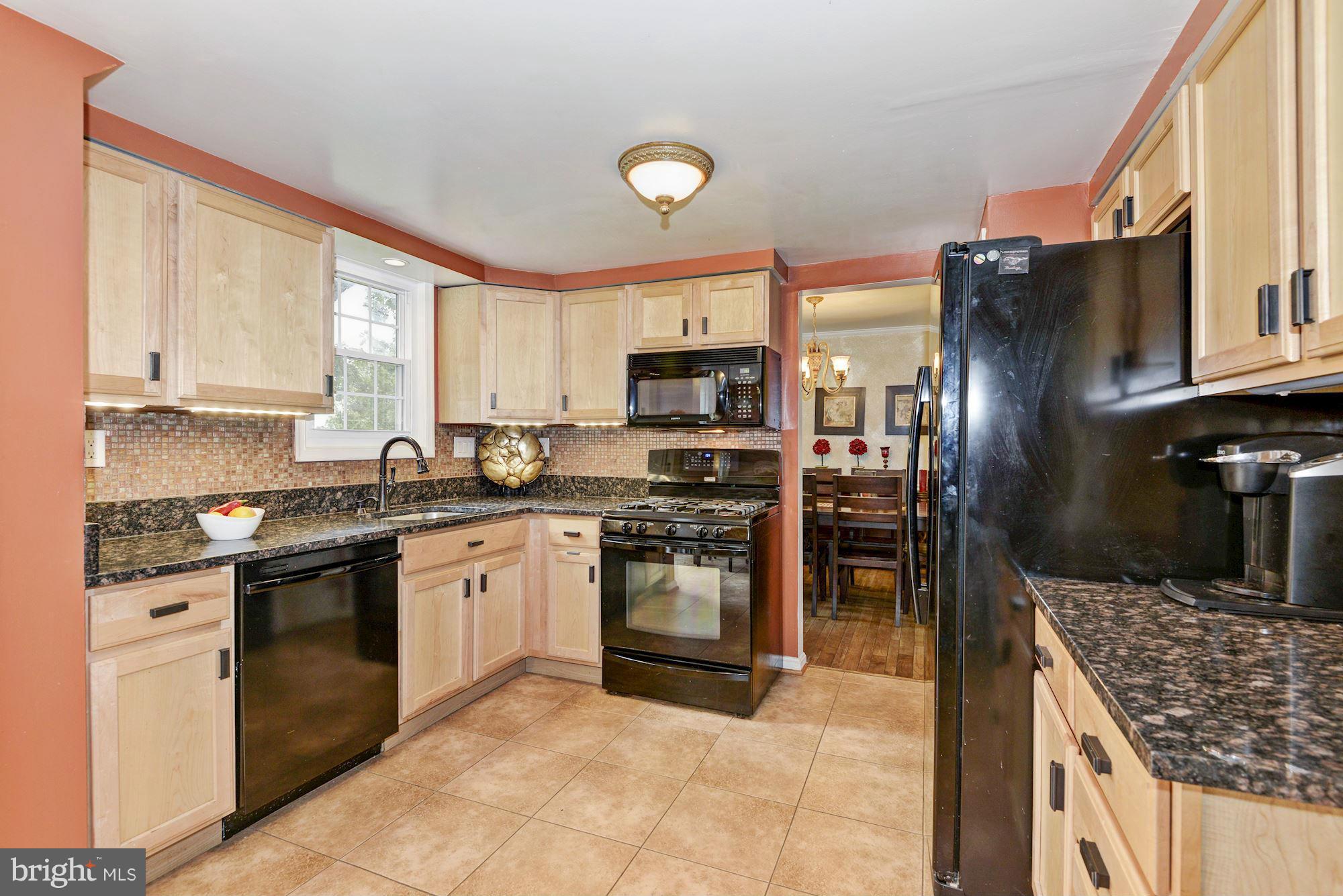 10776 Scaggsville Road Laurel, MD 20723 - Photo 7 of 28 Kitchen