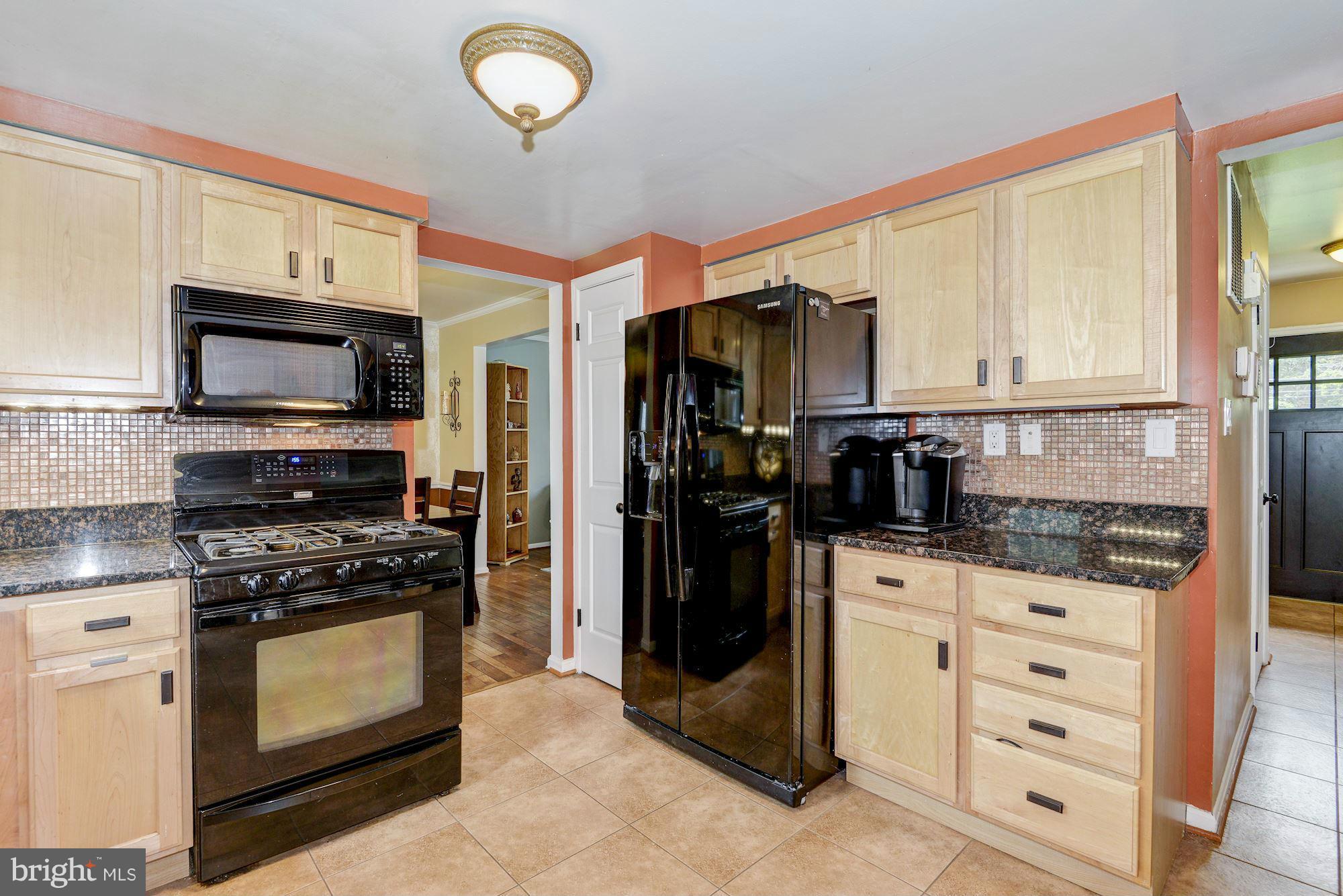 10776 Scaggsville Road Laurel, MD 20723 - Photo 8 of 28 Kitchen