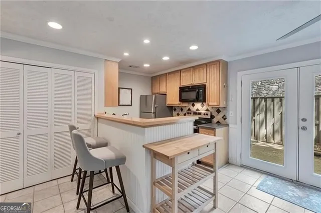 $1,900 | 8 Arpege Way Northwest, Atlanta, GA 30327