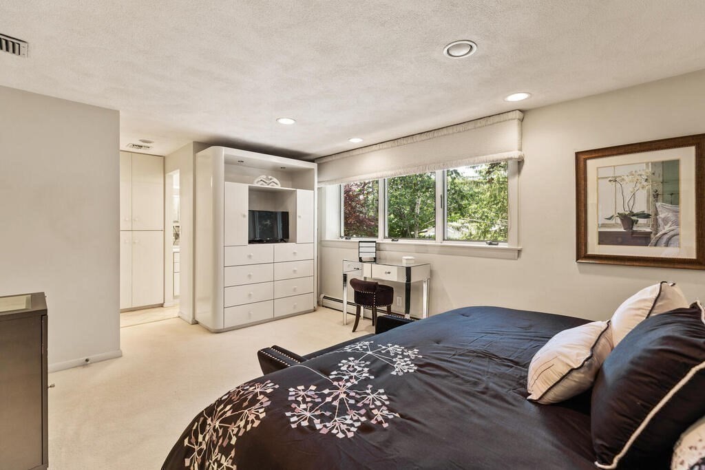 124 Damon Road Needham, MA 02494 - Photo 21 of 42 a bed room with a bed and a window