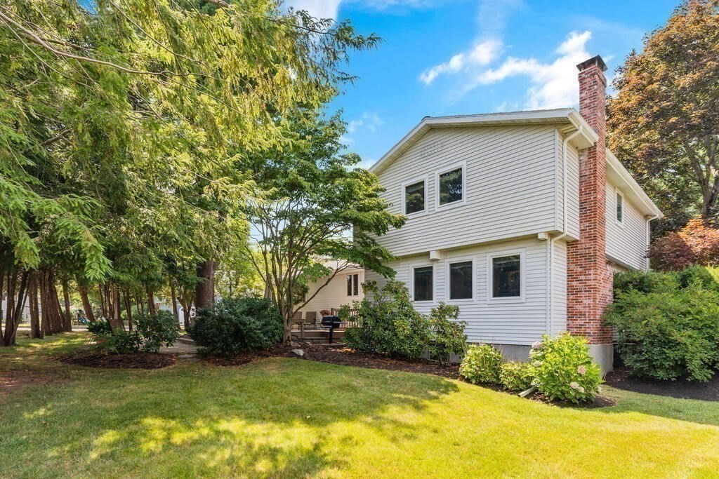 124 Damon Road Needham, MA 02494 - Photo 39 of 42 a view of a house with a yard
