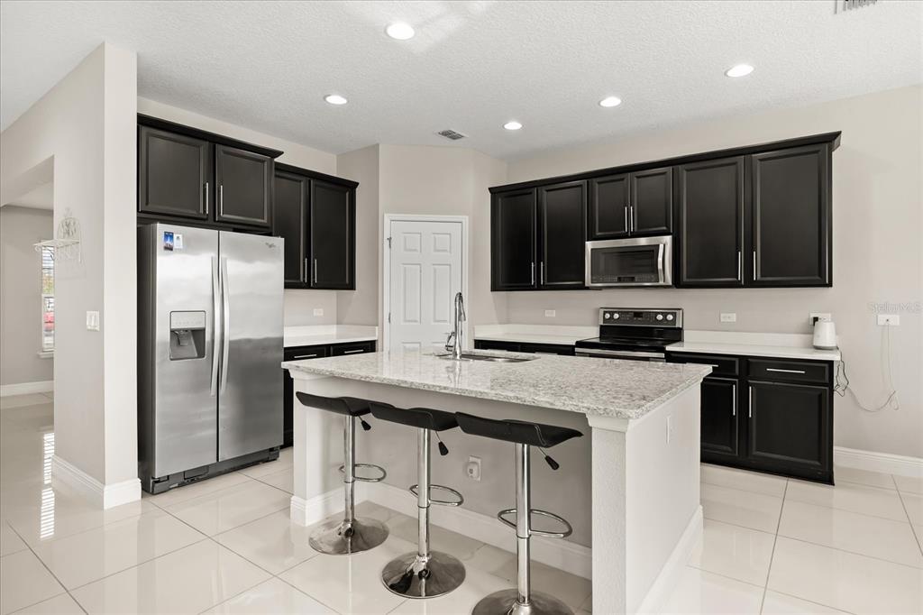 813 Marsh Reed Drive Winter Garden, FL 34787 - Photo 6 of 49