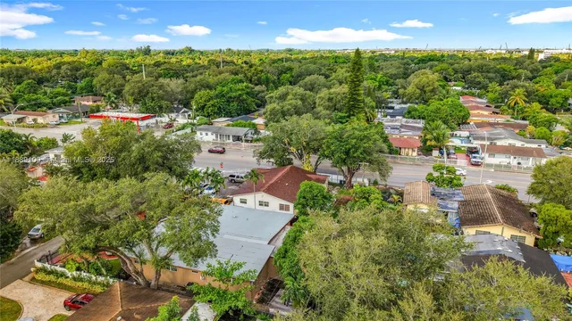 a street sign on the side of a road