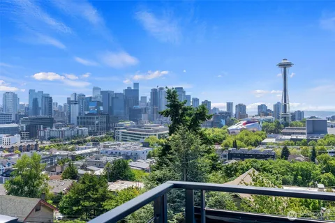 $5,308,000 | 362 Ward Street, Seattle, WA 98109