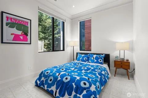 $5,308,000 | 362 Ward Street, Seattle, WA 98109