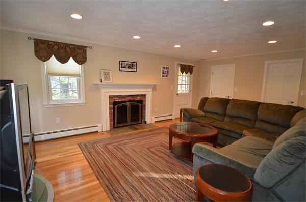 269 Pelham Island Road Wayland, MA 01778 - Photo 12 of 24