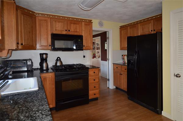 269 Pelham Island Road Wayland, MA 01778 - Photo 6 of 24
