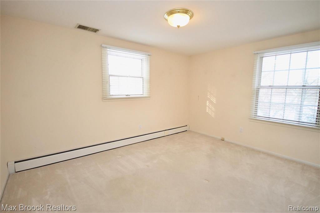 3138 Gilbert Ridge Drive West Bloomfield, MI 48322 - Photo 21 of 26