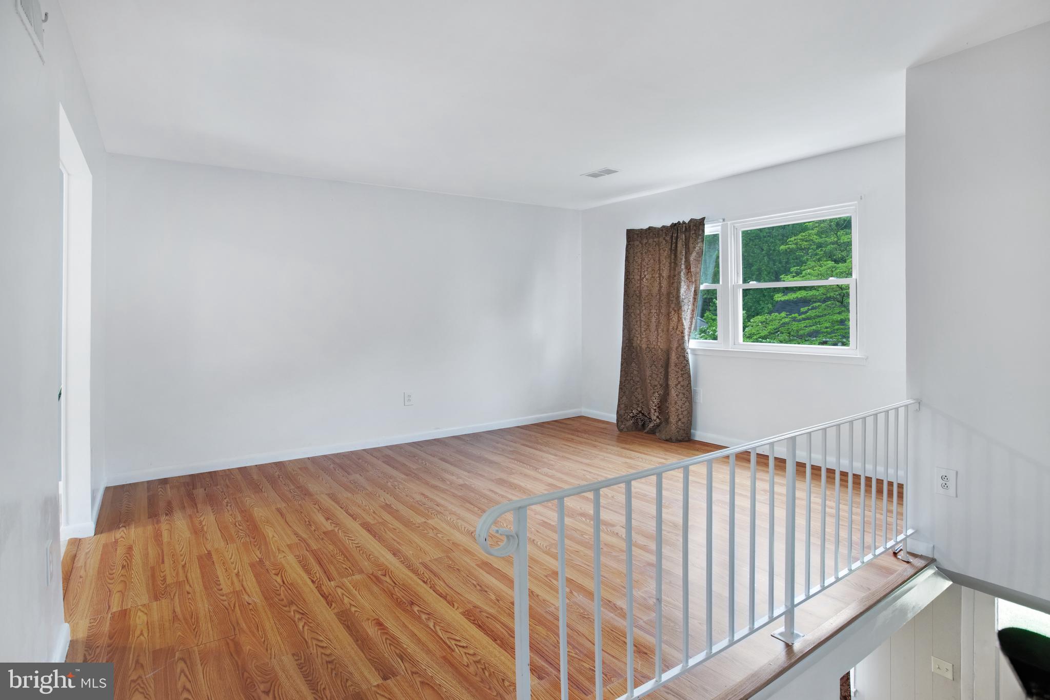 4313 Granby Road Woodbridge, VA 22193 - Photo 3 of 43 Gallery Image 3