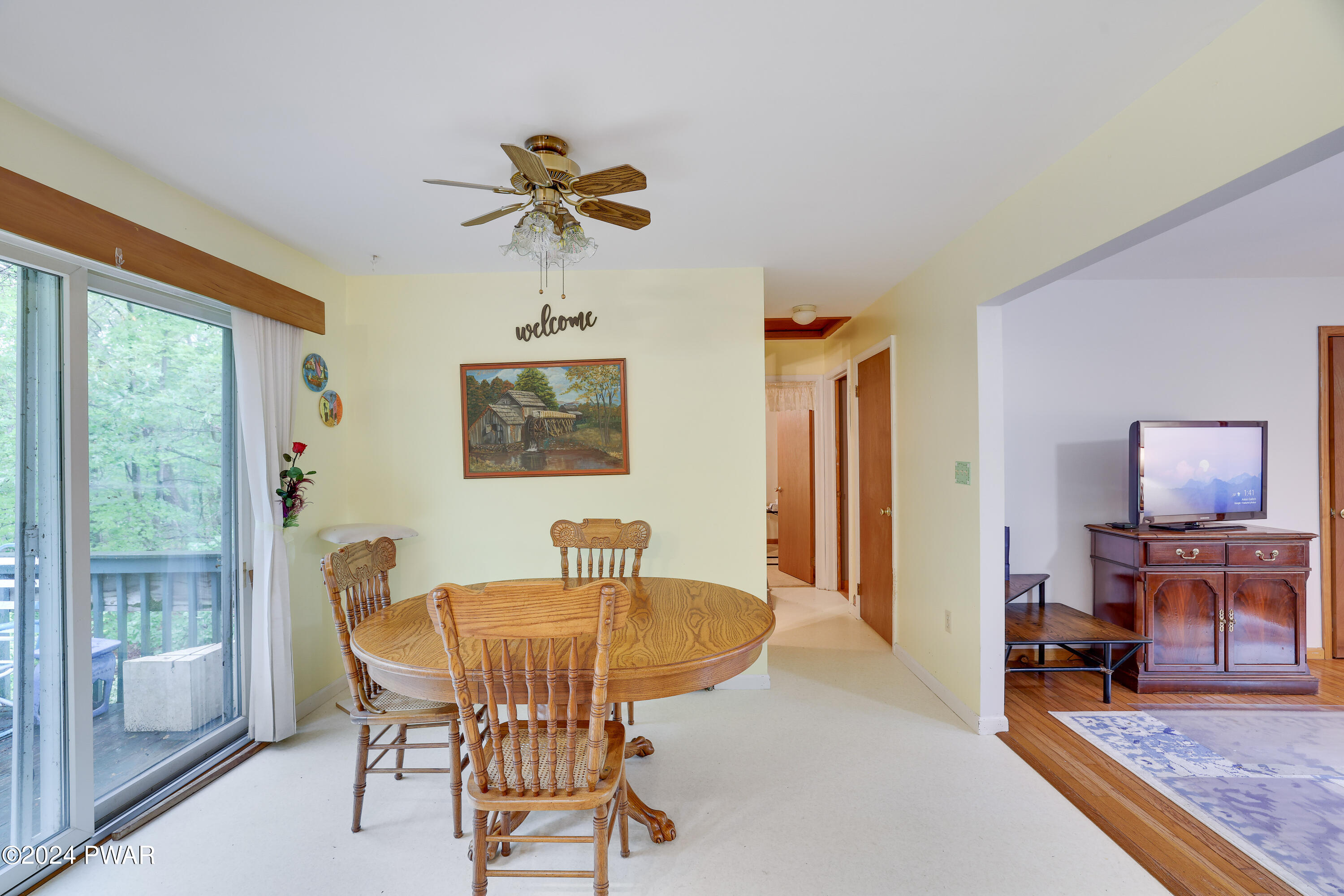 2233 Eagle Path Bushkill, PA 18324 - Photo 6 of 28 RBR52210