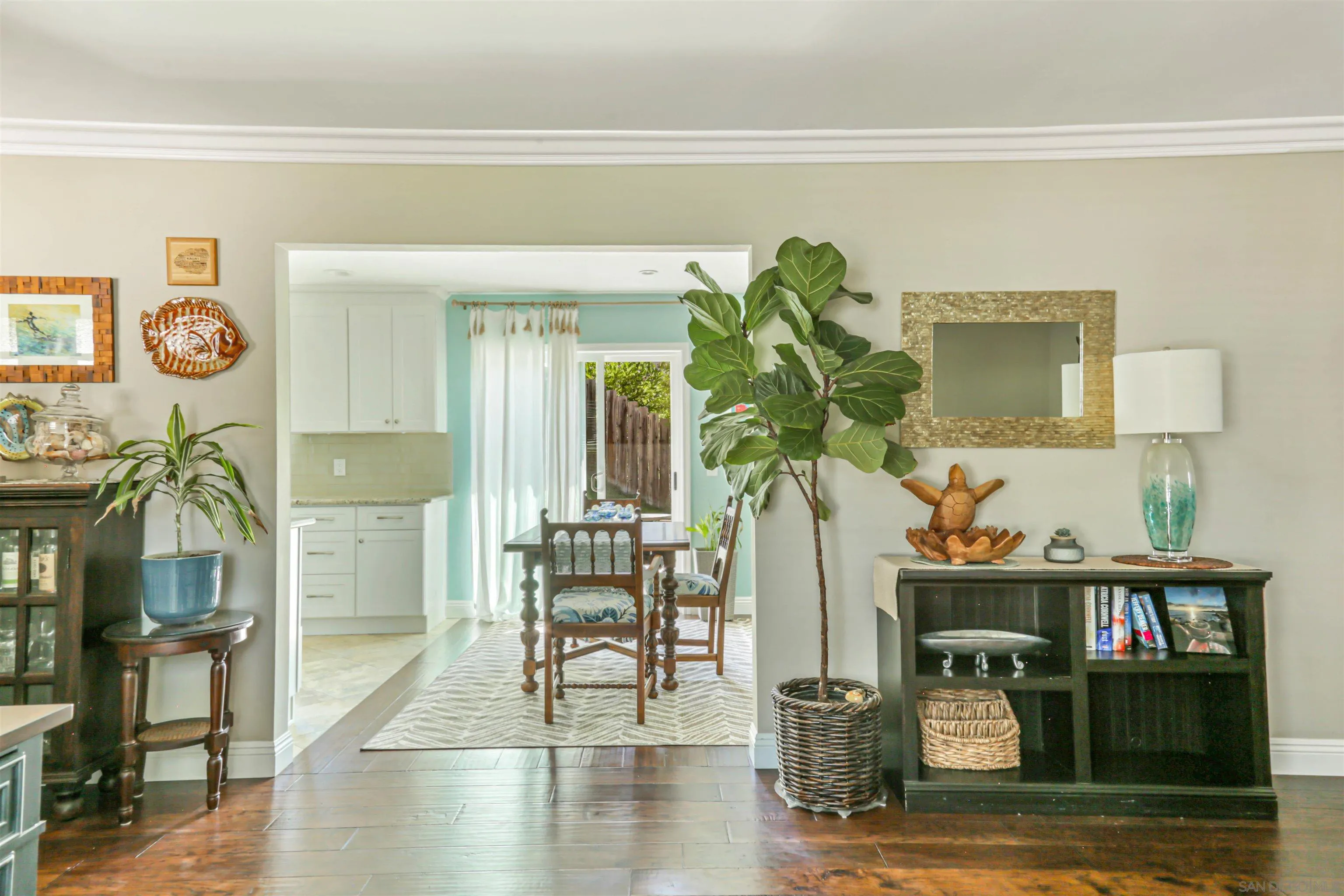 13515 Utopia Road Poway, CA 92064 - Photo 5 of 36 a living room with furniture and a potted plant