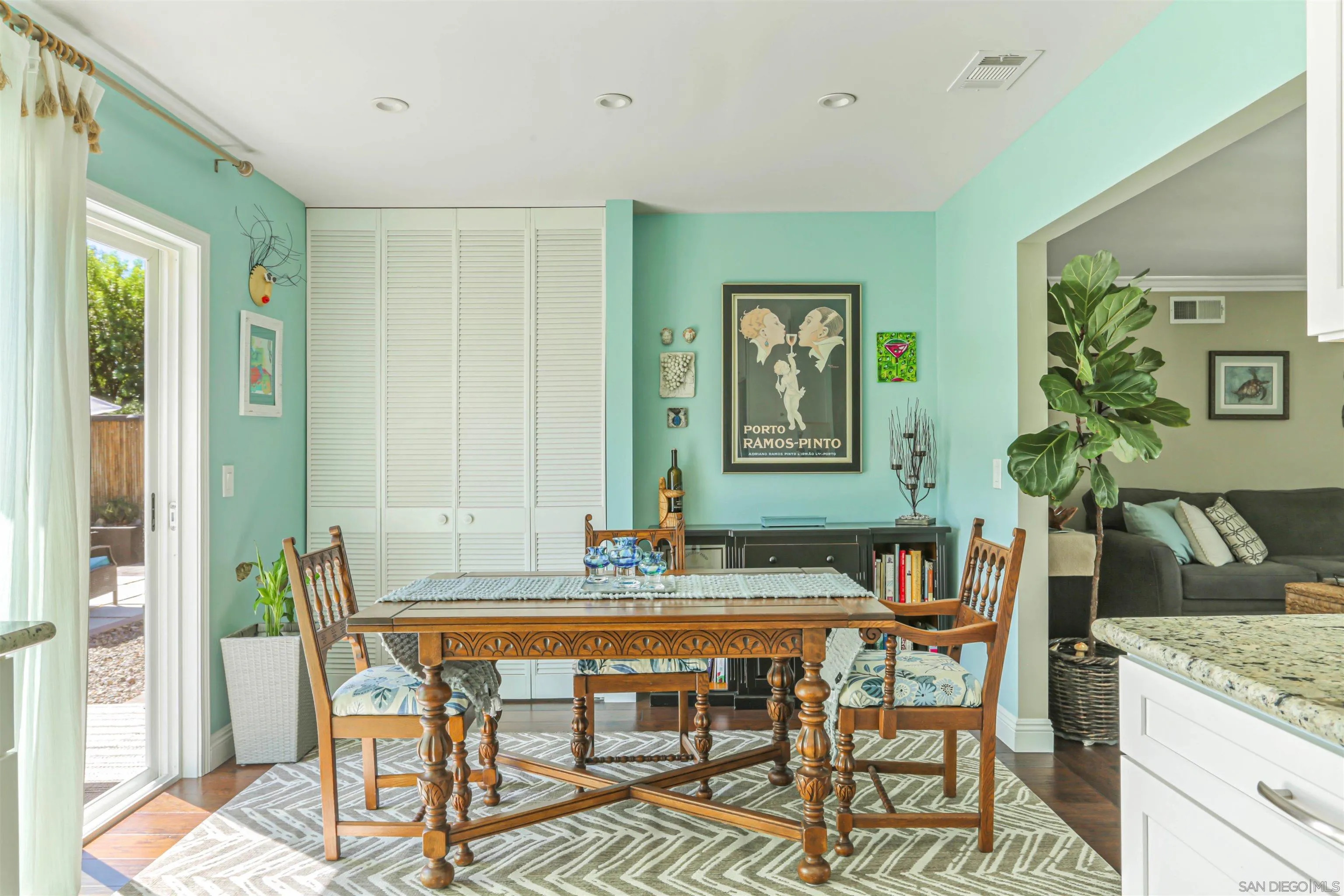 13515 Utopia Road Poway, CA 92064 - Photo 10 of 36 a dining room with furniture and window