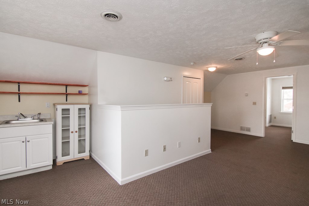 730 North Ridge Road Lorain, OH 44055 - Photo 23 of 34