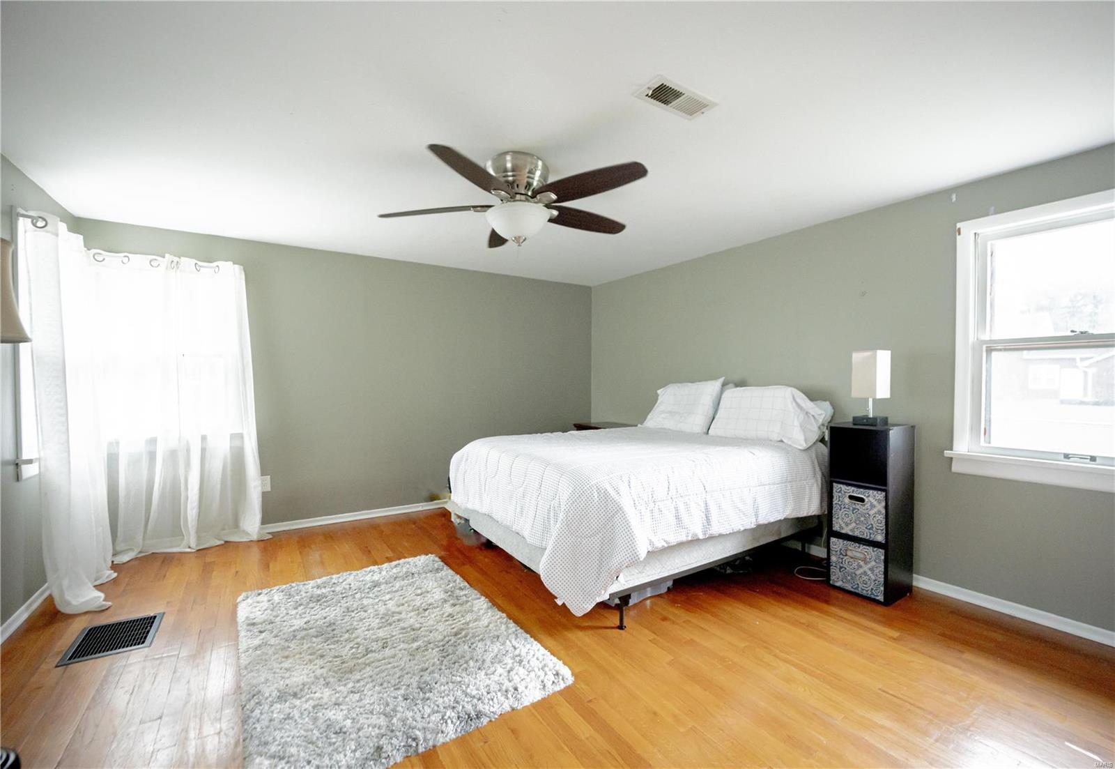 417 North John Street Mascoutah, IL 62258 - Photo 13 of 19