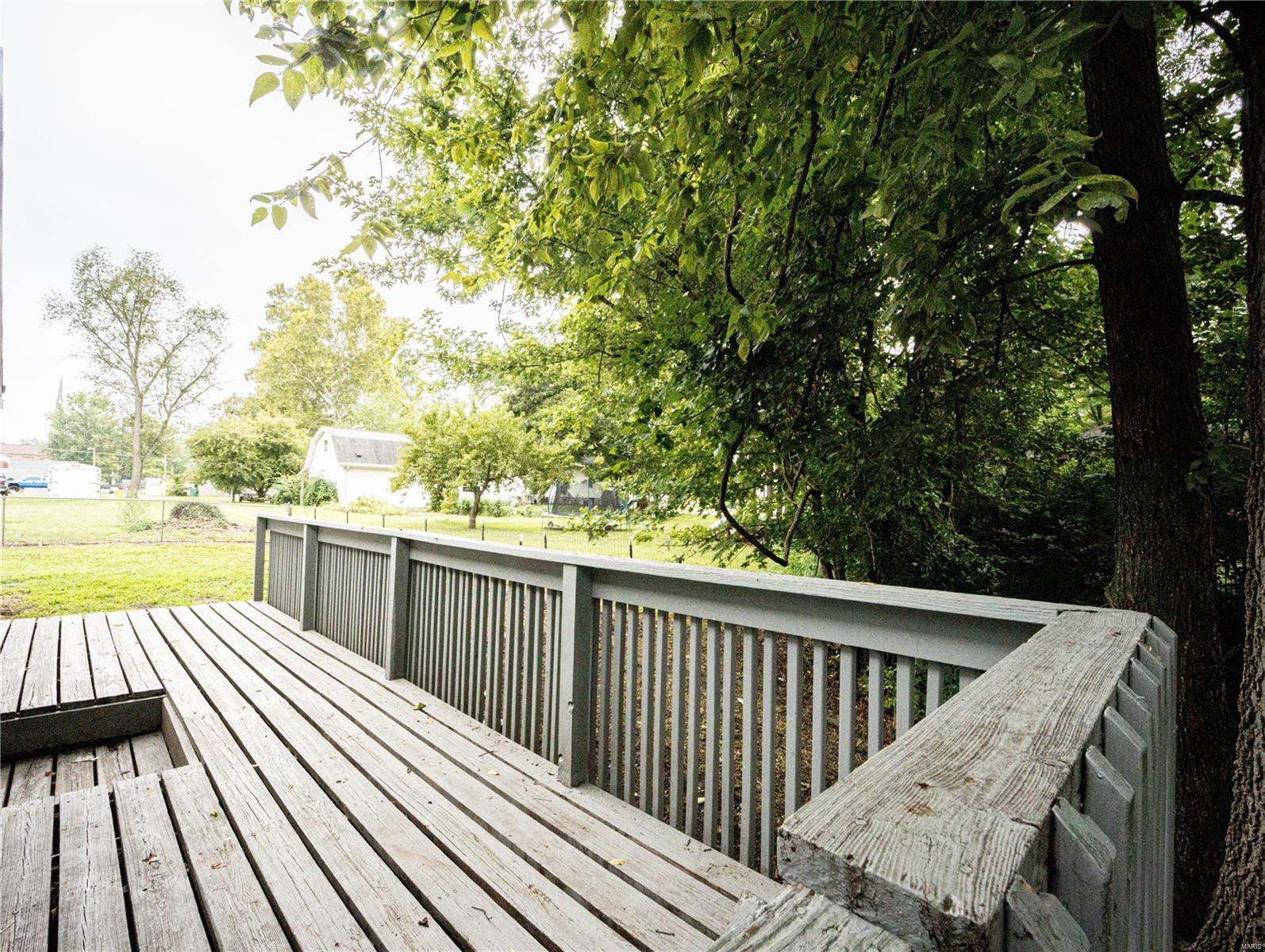 417 North John Street Mascoutah, IL 62258 - Photo 17 of 19