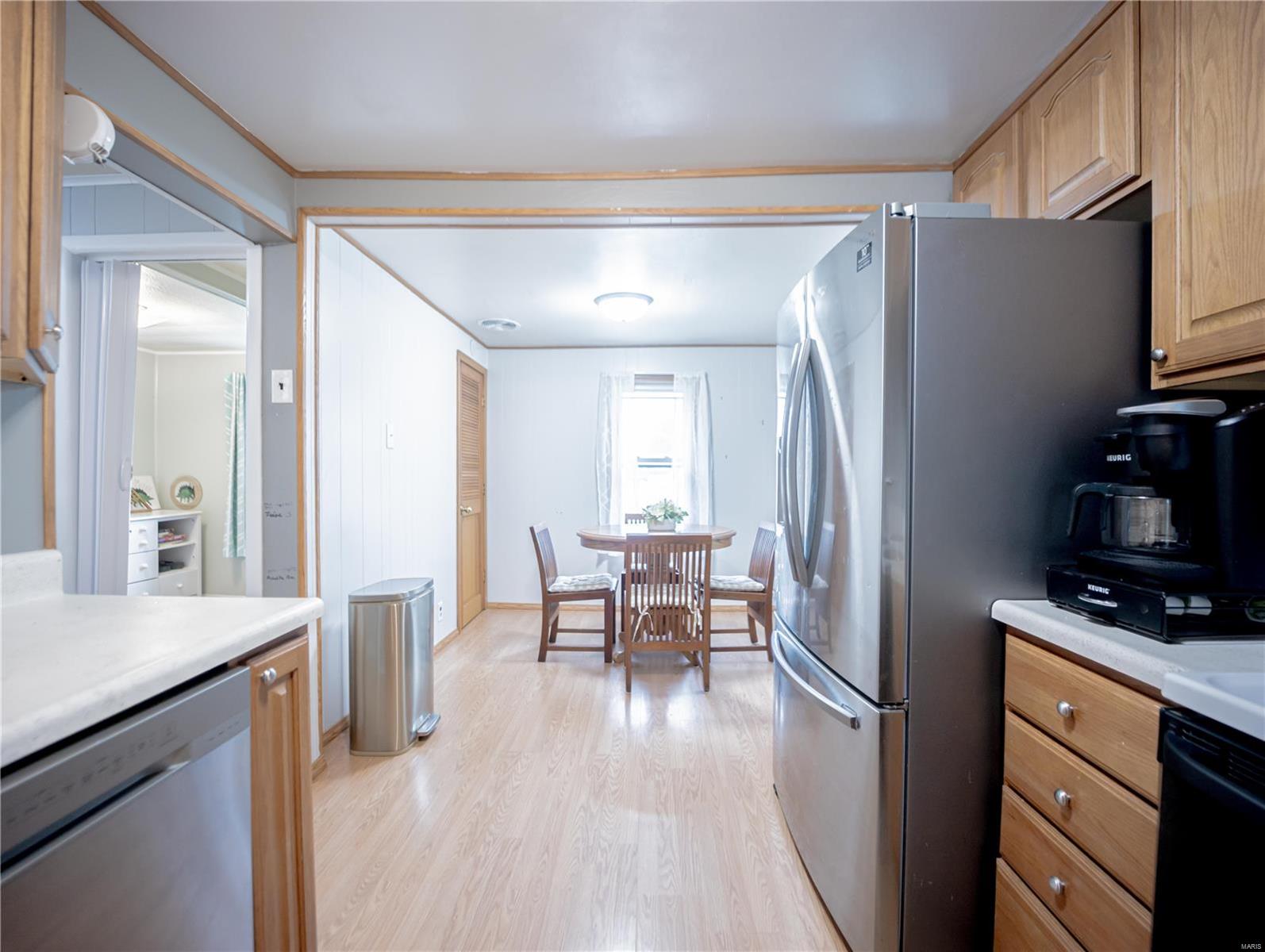 417 North John Street Mascoutah, IL 62258 - Photo 9 of 19