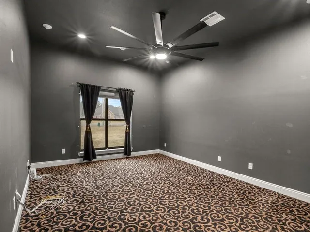 $474,900 | 102 Hidden Trail, Leesville, LA 71446