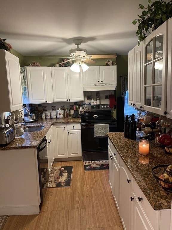 21 Scannell Road Randolph, MA 02368 - Photo 6 of 36 Gallery Image 6