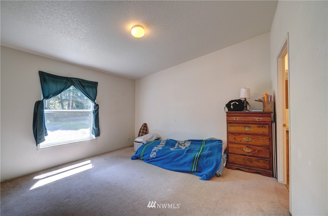 1610 Tiedman Road Southwest Lakebay, WA 98349 - Photo 16 of 31 Gallery Image 16