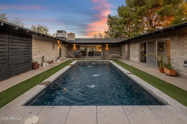 $1,075,000 | 1630 East Solano Drive, Phoenix, AZ 85016