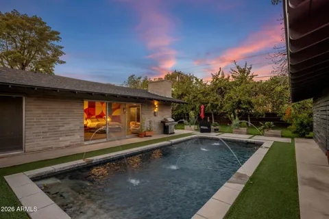 $1,075,000 | 1630 East Solano Drive, Phoenix, AZ 85016