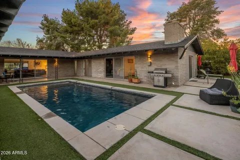 $1,075,000 | 1630 East Solano Drive, Phoenix, AZ 85016