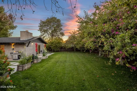 $1,075,000 | 1630 East Solano Drive, Phoenix, AZ 85016