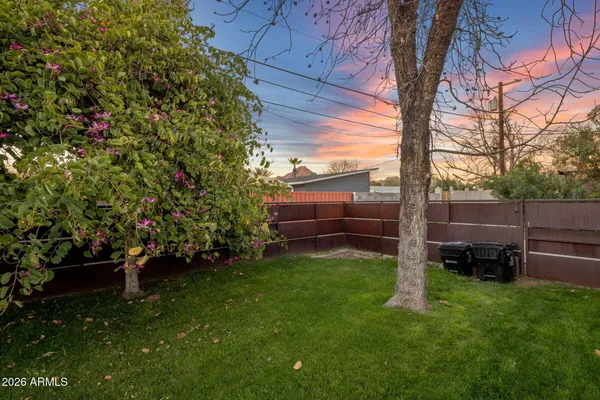 $1,075,000 | 1630 East Solano Drive, Phoenix, AZ 85016