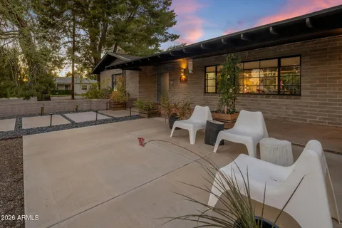 $1,075,000 | 1630 East Solano Drive, Phoenix, AZ 85016