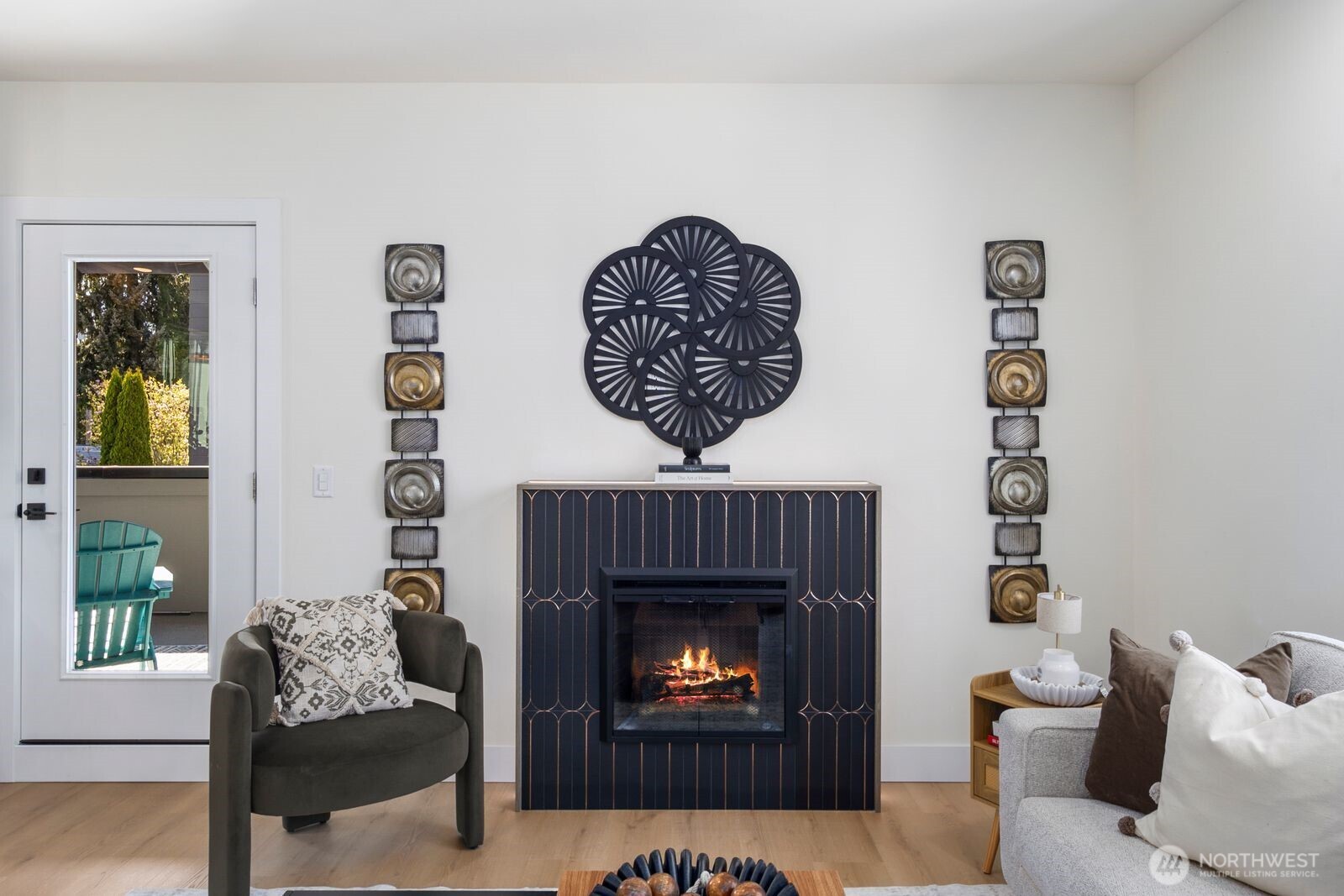 309 Northwest 92nd Street Seattle, WA 98117 - Photo 11 of 36