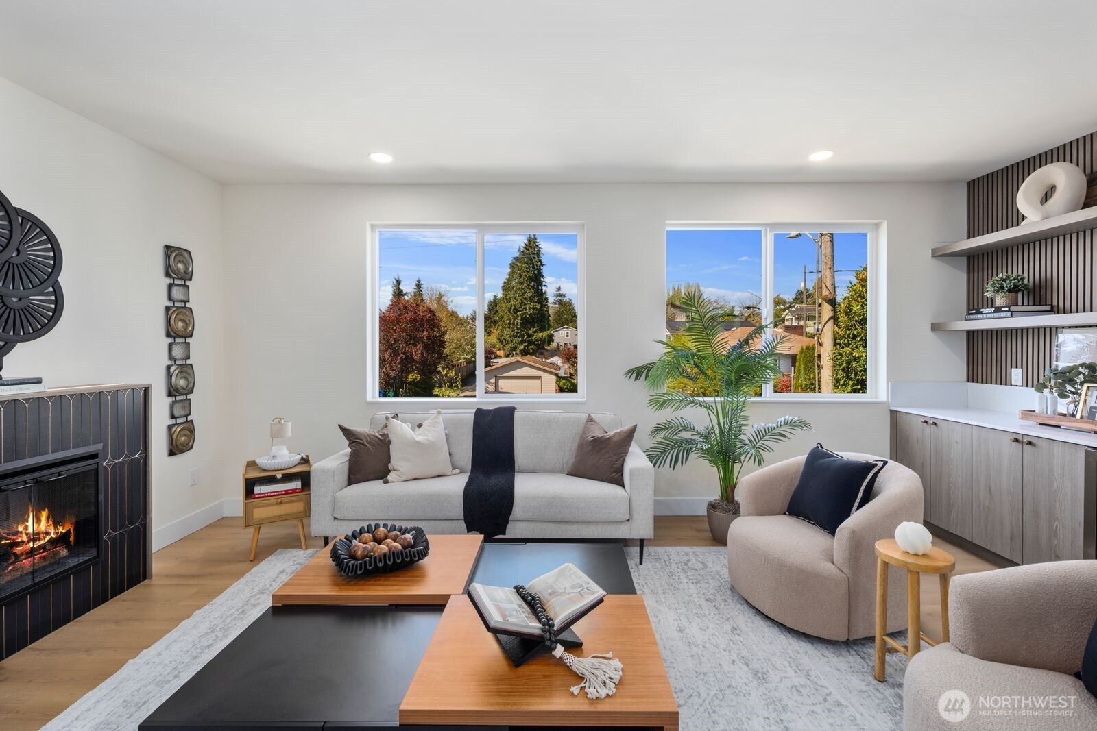 309 Northwest 92nd Street Seattle, WA 98117 - Photo 12 of 36