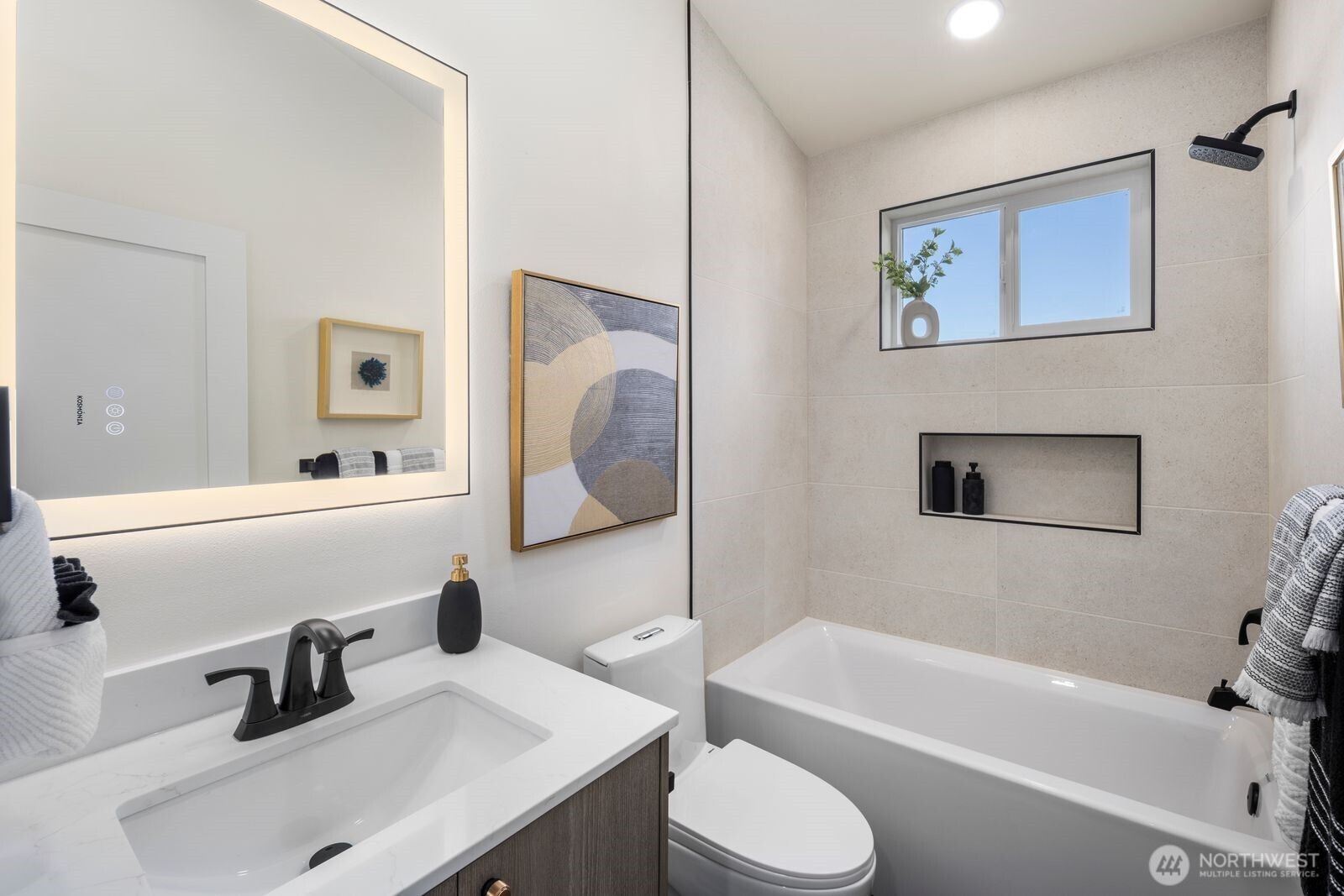 309 Northwest 92nd Street Seattle, WA 98117 - Photo 24 of 36