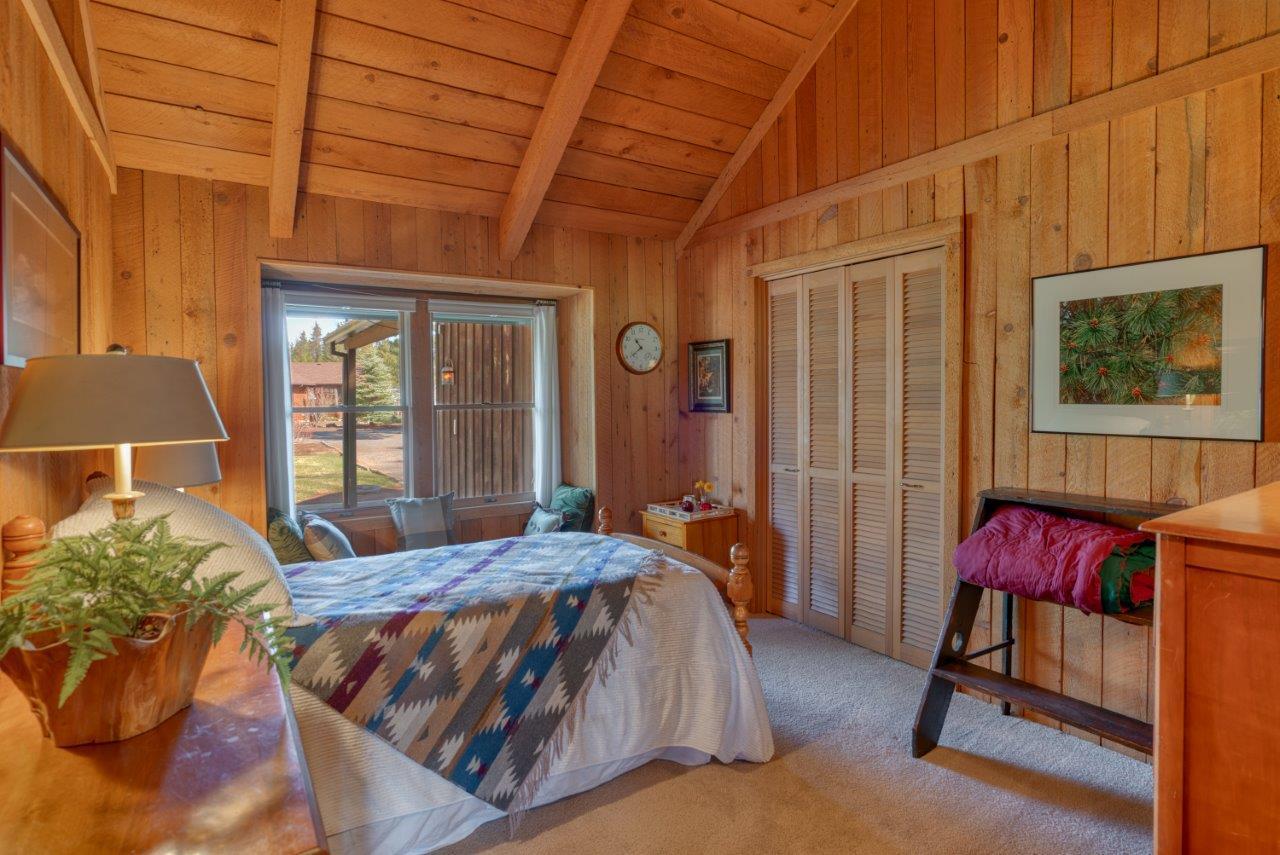 26221 Southwest Pine Lodge Road Camp Sherman, OR 97730 - Photo 24 of 32 21