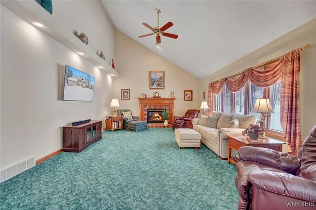 $659,900 | 15 Brentwood Common, Orchard Park, NY 14127