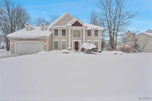 $659,900 | 15 Brentwood Common, Orchard Park, NY 14127