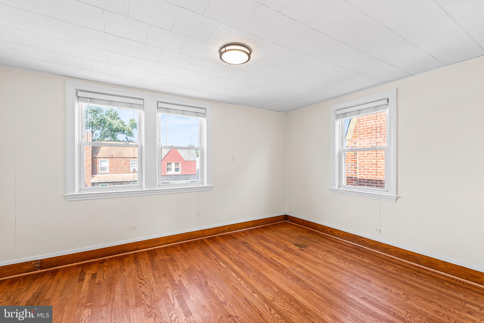 915 Calwell Road Baltimore, MD 21229 - Photo 14 of 26