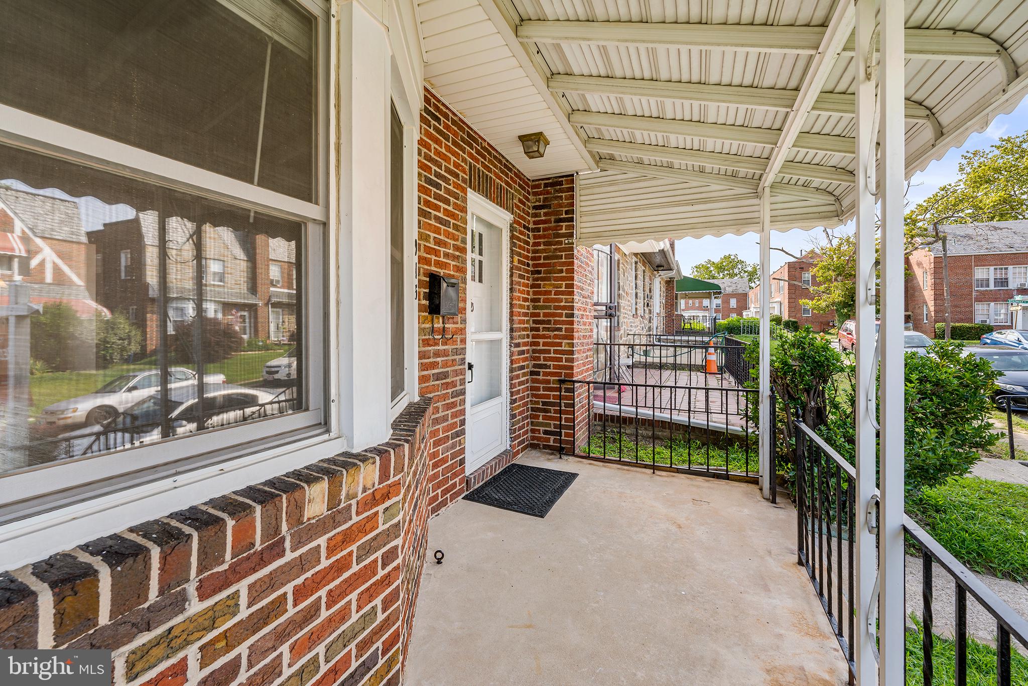 915 Calwell Road Baltimore, MD 21229 - Photo 2 of 26