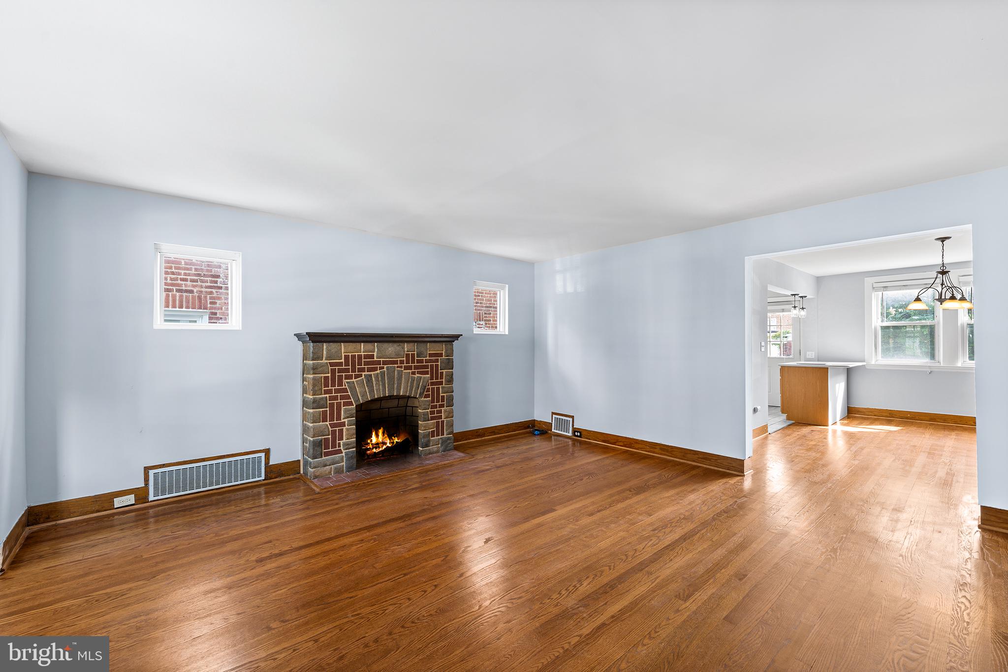 915 Calwell Road Baltimore, MD 21229 - Photo 3 of 26