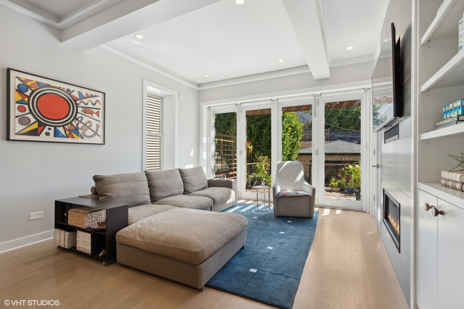 1925 West Grace Street Chicago, IL 60613 - Photo 13 of 45 a living room with furniture and a large window