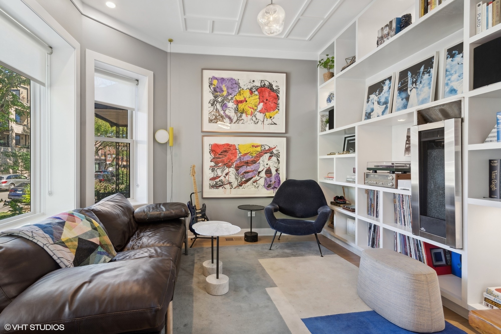 1925 West Grace Street Chicago, IL 60613 - Photo 4 of 45 a living room with furniture a rug and a window