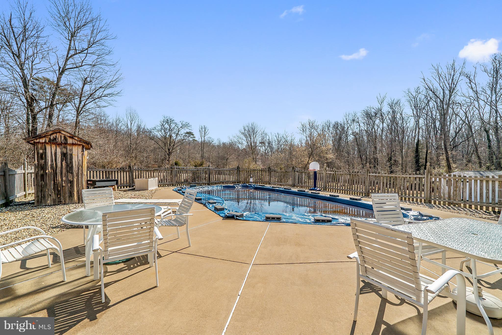 6231 Balls Mill Road Midland, VA 22728 - Photo 29 of 30 In-Ground Swimming Pool