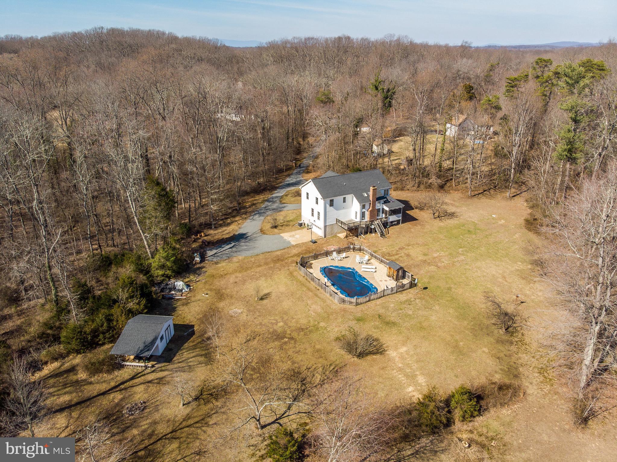 6231 Balls Mill Road Midland, VA 22728 - Photo 30 of 30 Exterior (Rear)